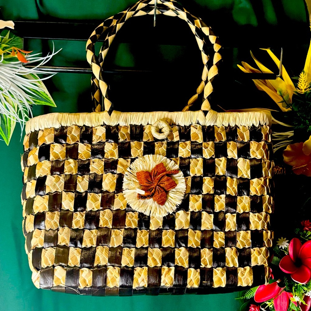 Medium Lauhala Tote